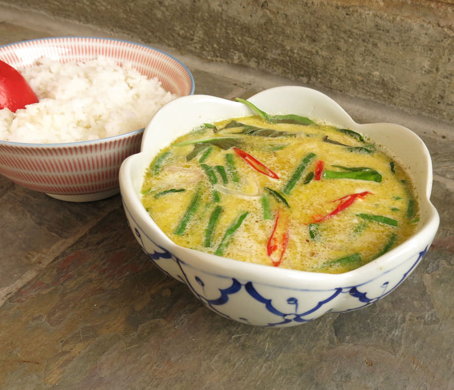 泰国绿咖喱鸡 - 梅pranom