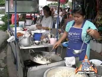 街头供应商视频：垫泰国