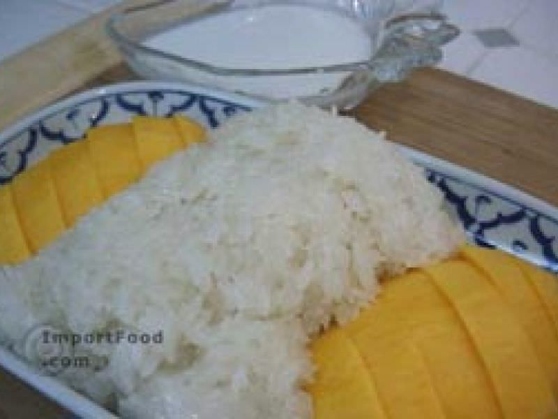 泰国甜糯米用芒果，'khao neeo mamuang'