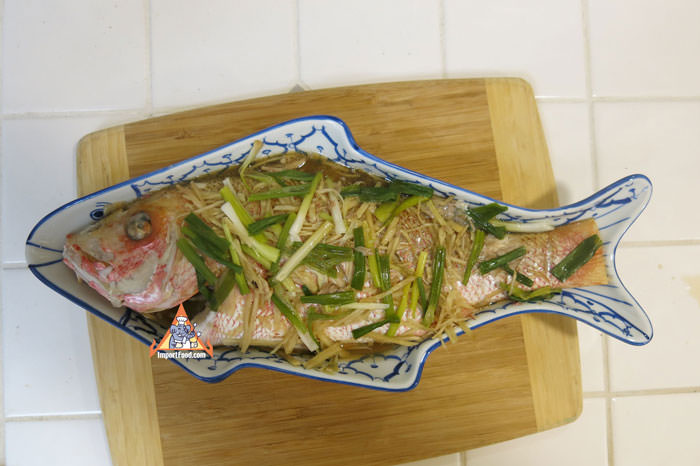 泰国生姜蒸的鱼，pla nung khing