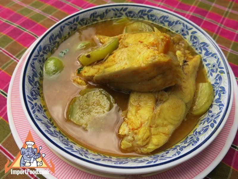 泰国酸鱼汤，'Kaeng som phak bung phrik sod kab pla'