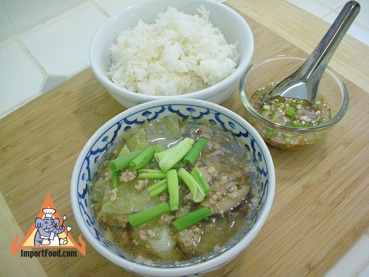 豆粉丝汤用猪肉汤姆jude woonsen