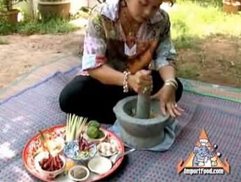 如何制作泰国咖喱酱：视频
