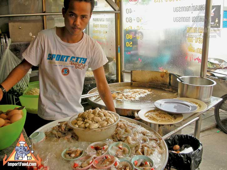 Chow Lei Bangkok提供新鲜的海鲜炒菜