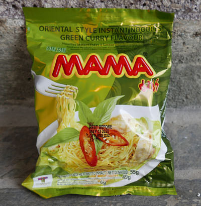 妈妈品牌，方便面，泰国绿色咖喱