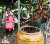 泰国粘土锅木炭烤鸡