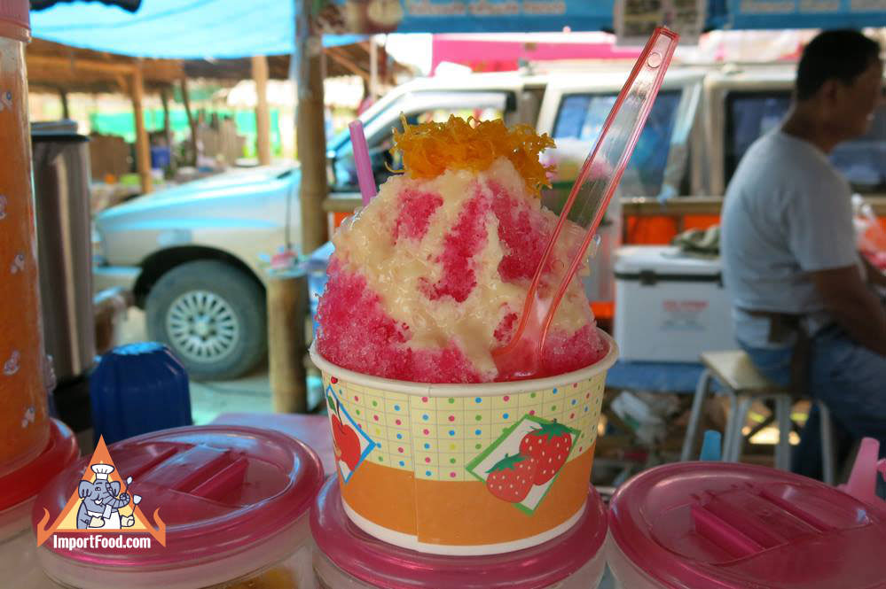 泰国街供应商清爽剃光冰零食