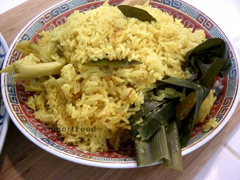 节日黄米，“Nasi Kuning”